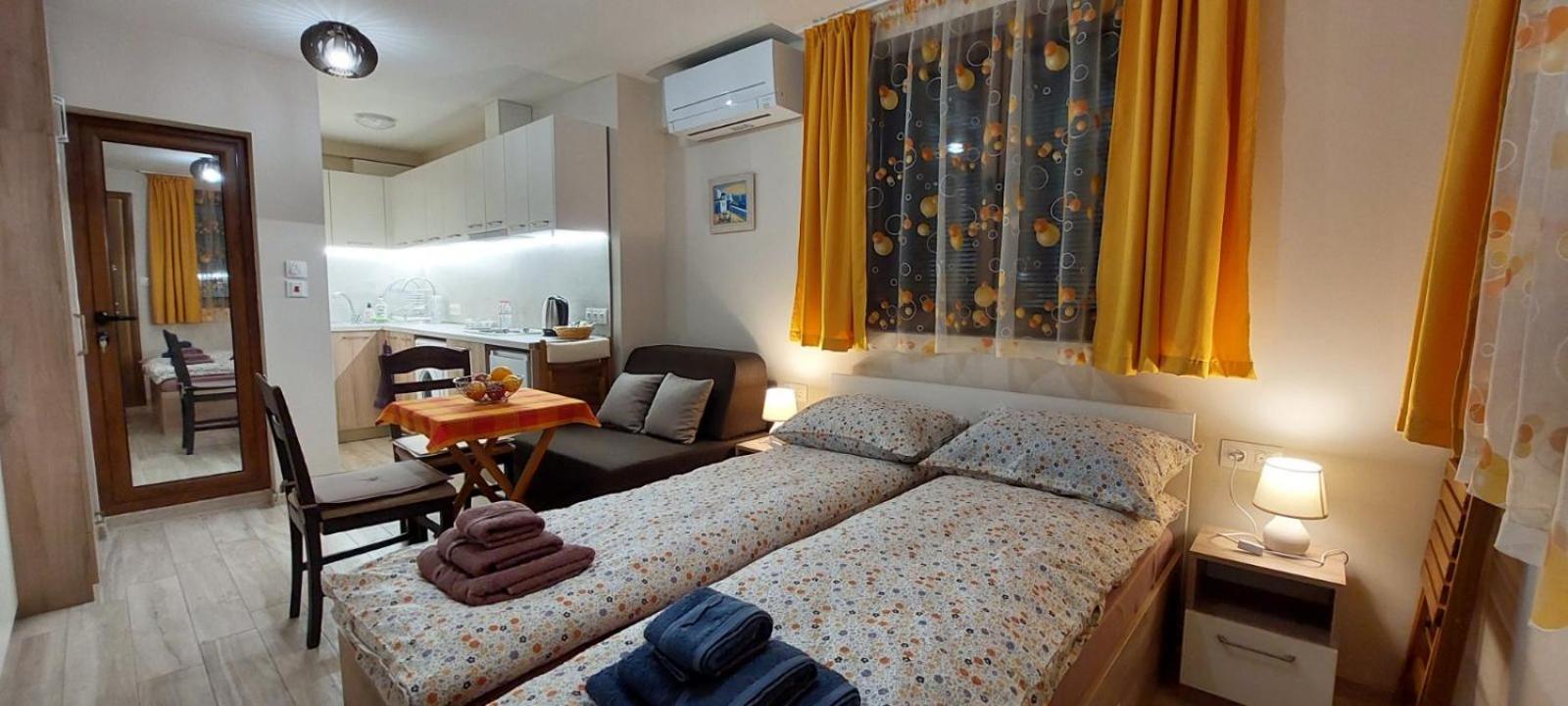 Studio Galileo Burgas Exterior foto